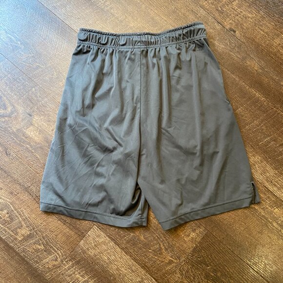 Nike Dri-Fit Training Shorts - Medium - Picture 3 of 6